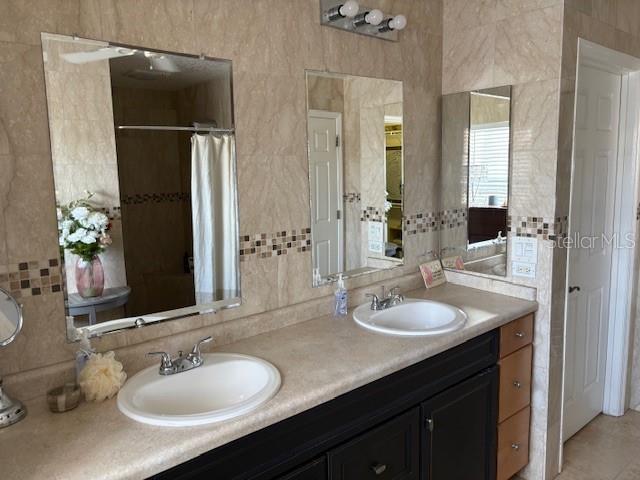 PERIDIA UNIT ONE - Residential