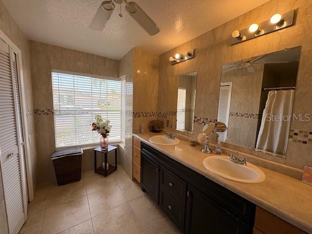 PERIDIA UNIT ONE - Residential