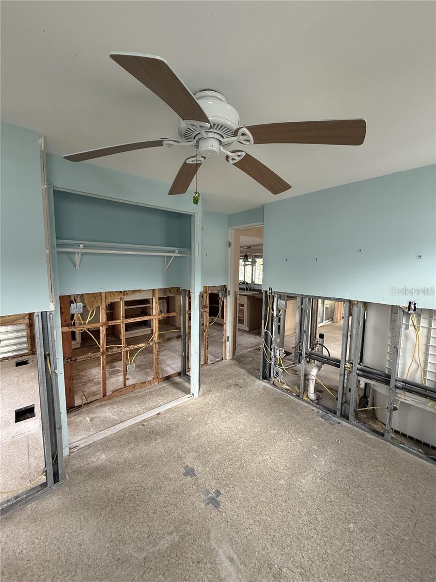 SEA HORSE MOBILE HOME PARK CONDO - Land