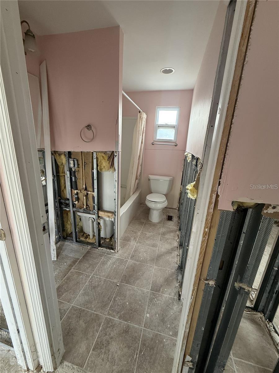 SEA HORSE MOBILE HOME PARK CONDO - Land