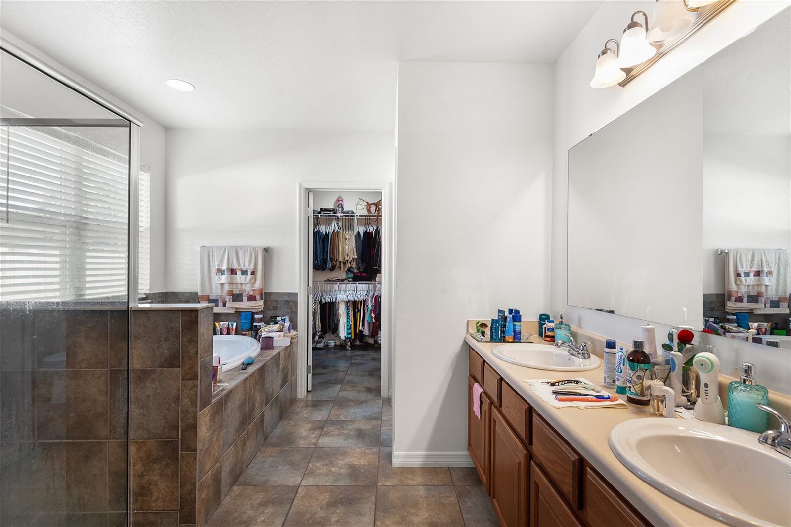 HAINES RIDGE PH 01 - Residential