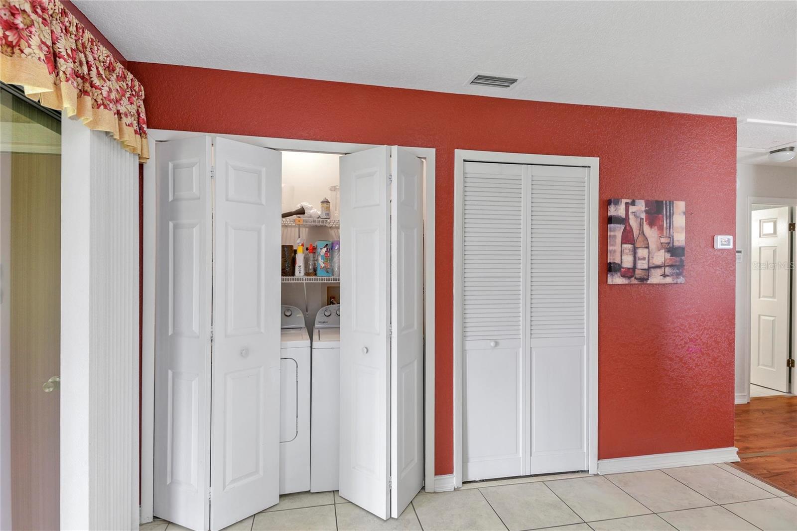 CASA PARK VILLAS PH 1 - Residential