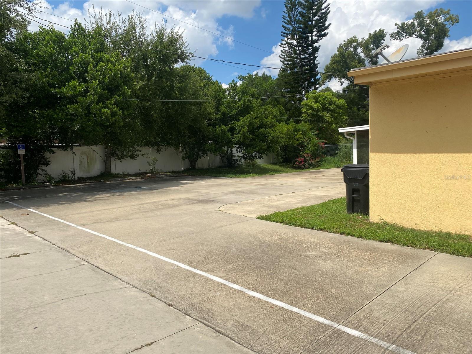 AZALEA PARK ANNEX REP - Commercial Sale