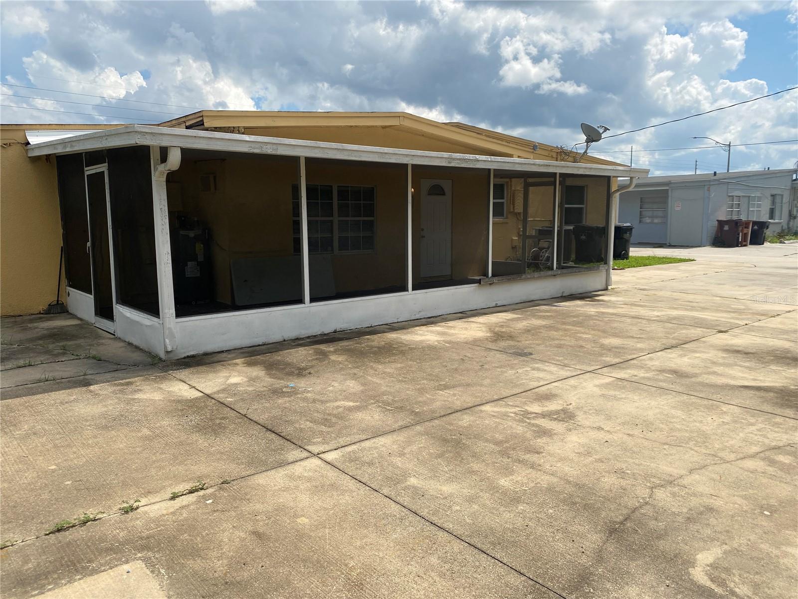 AZALEA PARK ANNEX REP - Commercial Sale