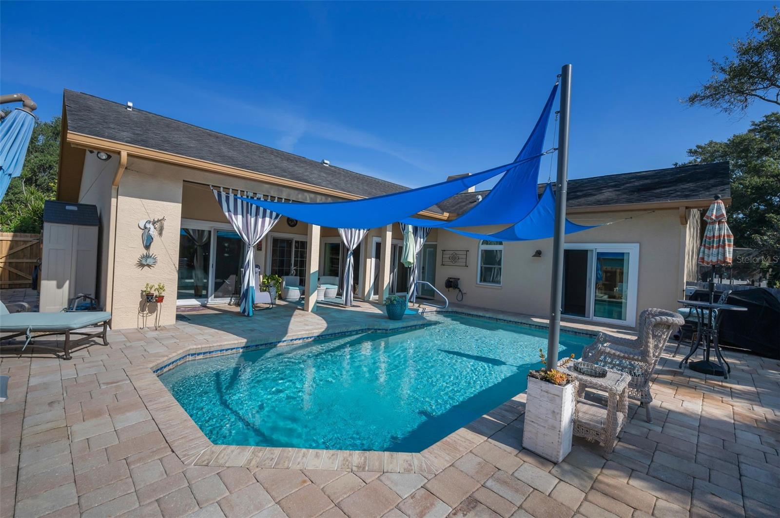 BAYSHORE TERRACE - Residential