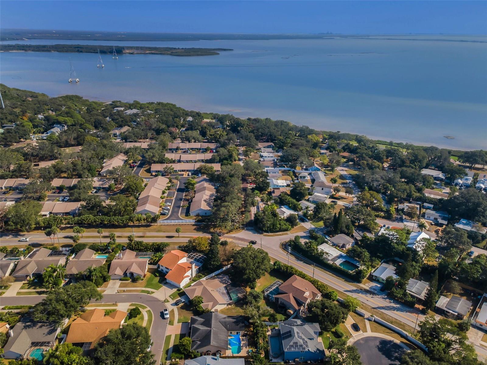 BAYSHORE TERRACE - Residential