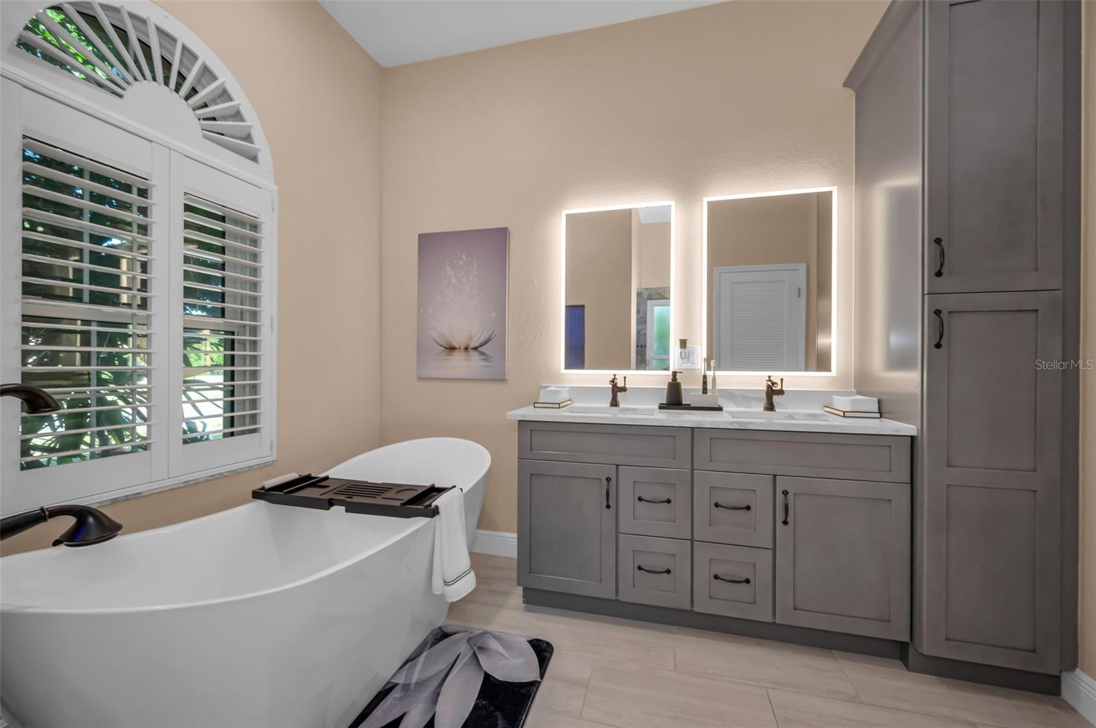 BAYSHORE TERRACE - Residential