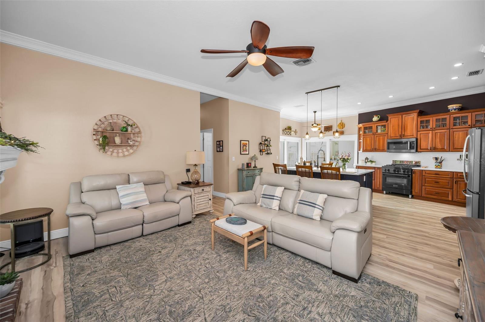 BAYSHORE TERRACE - Residential