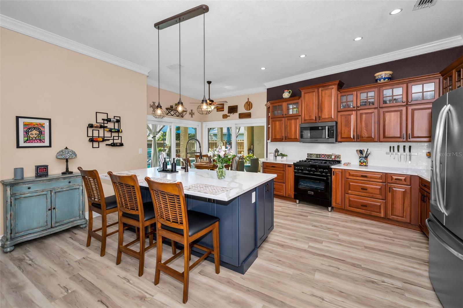 BAYSHORE TERRACE - Residential