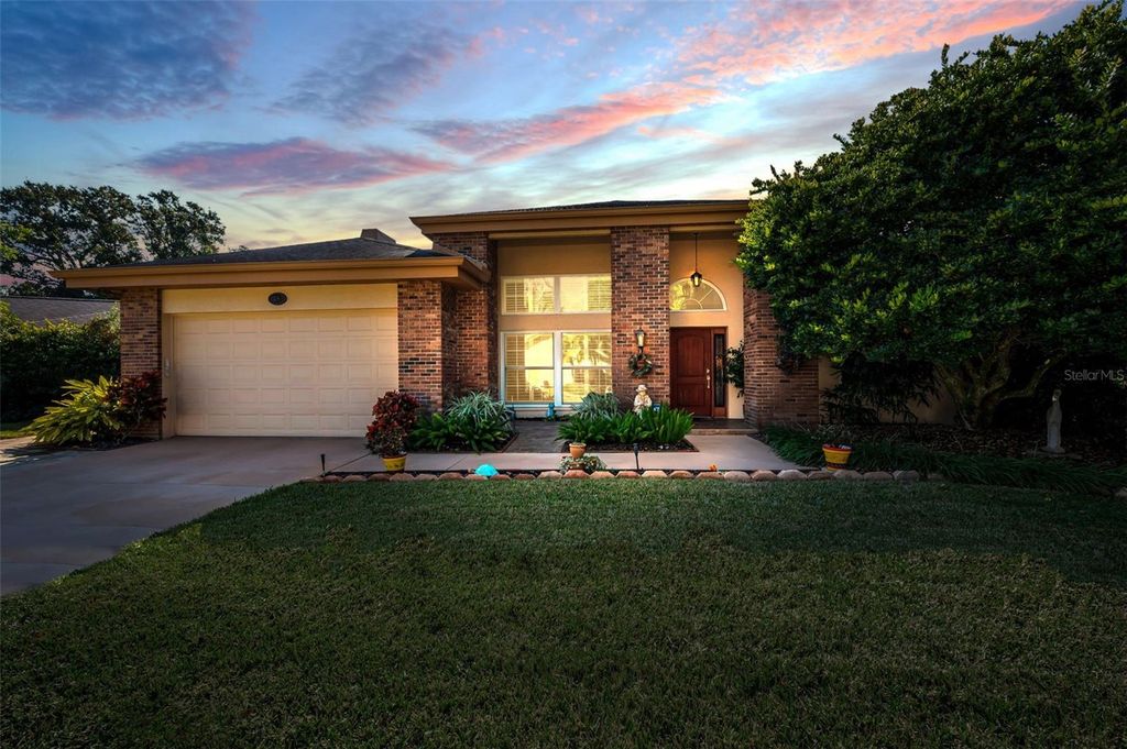 Photo of 38 Ridgecroft Lane, Safety Harbor, FL 34695 (MLS # TB8463305)