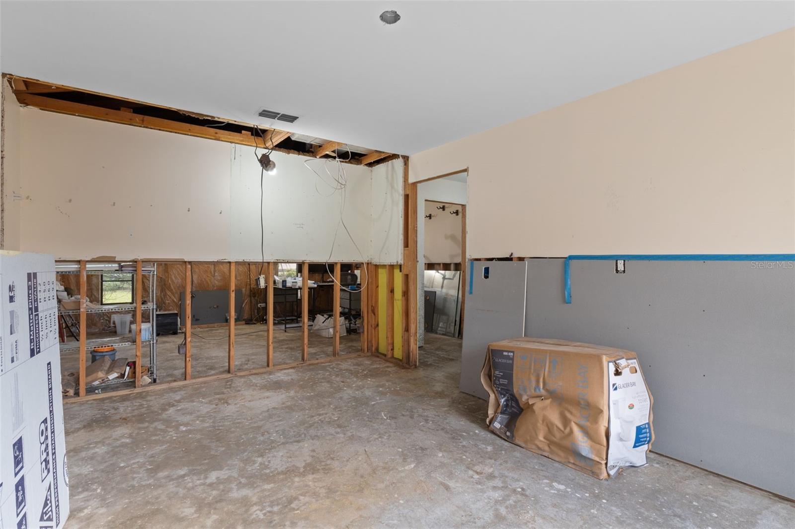 RIVERHAVEN VILLAGE - Residential