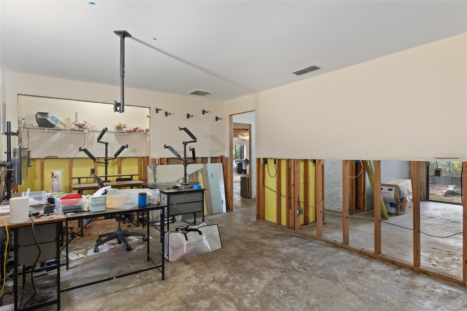 RIVERHAVEN VILLAGE - Residential