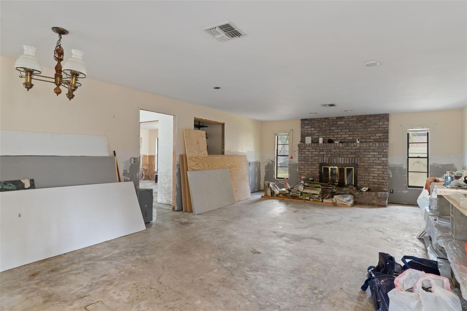 RIVERHAVEN VILLAGE - Residential