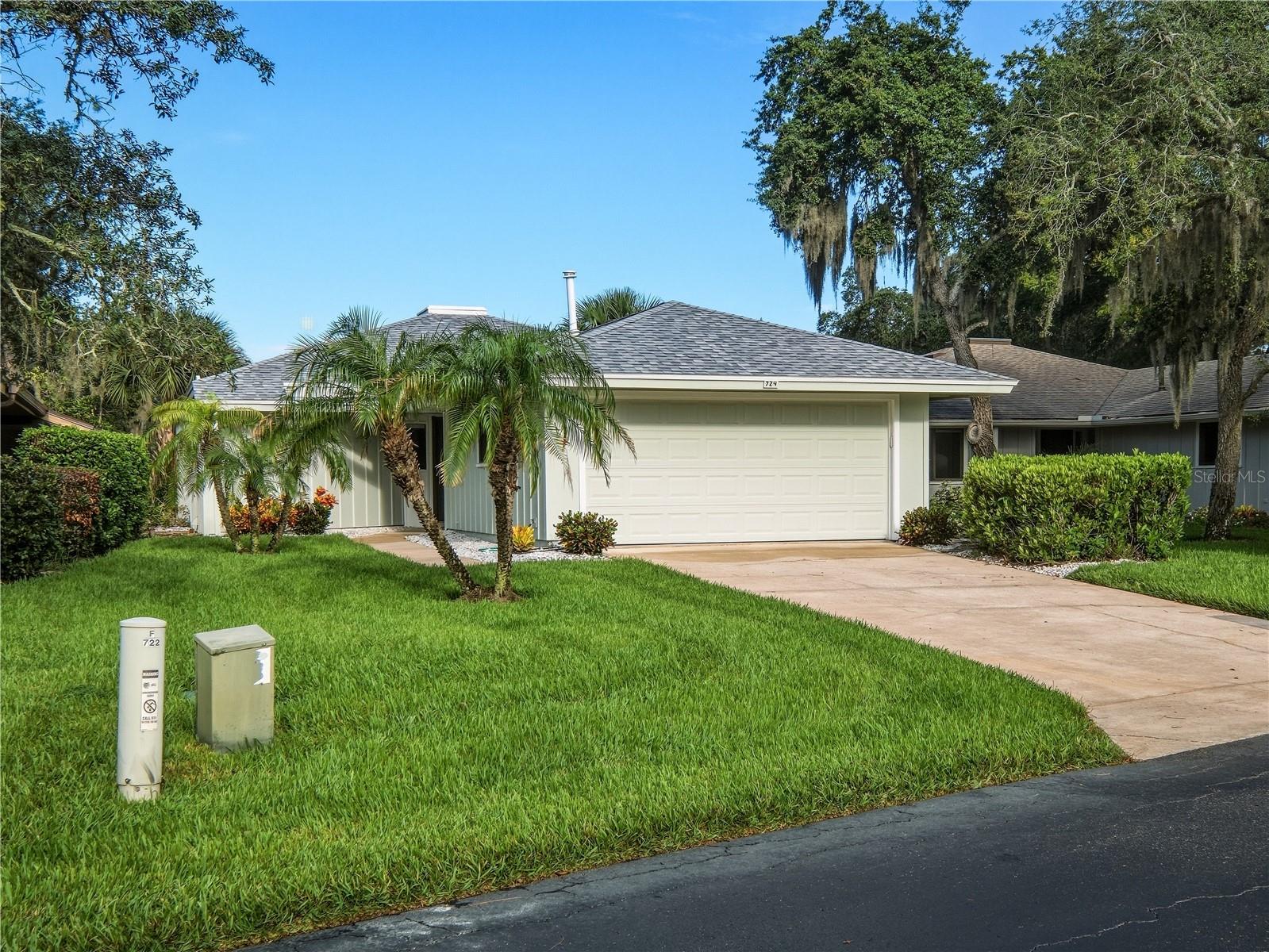 724 ST ANDREWS CIRCLE