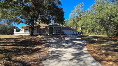 A home in HERNANDO