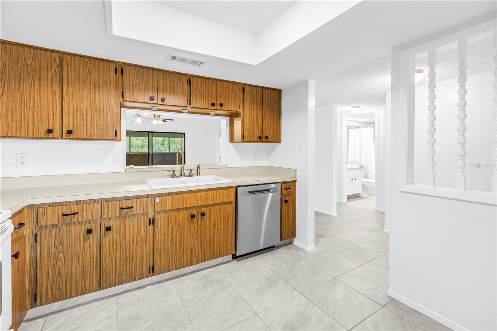 MAGNOLIA RIDGE CONDO - Residential