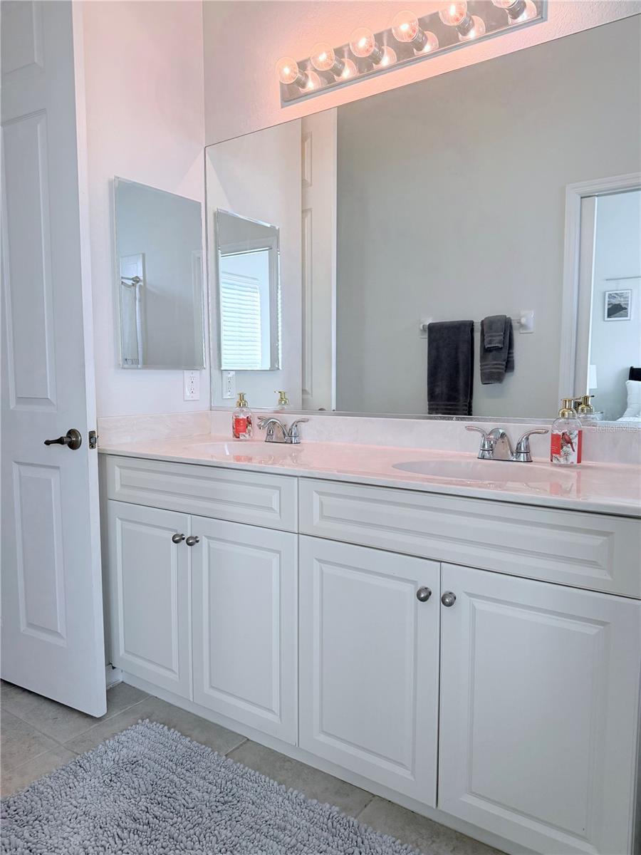 TRIANO - Residential