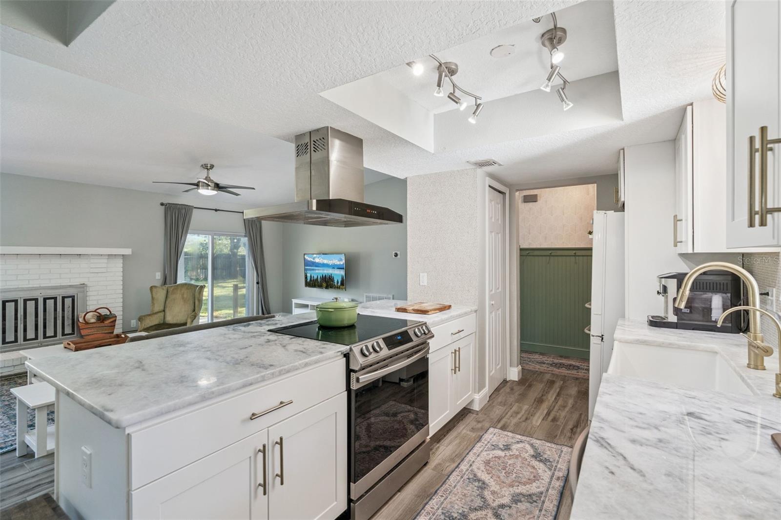 OAK FOREST UNIT 3 - Residential