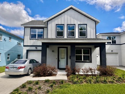 Photo of 909 Randall Street, Orlando, FL 32805 (MLS # O6393902)