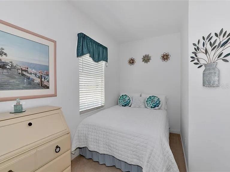 VILLAGEWALK - Residential Lease