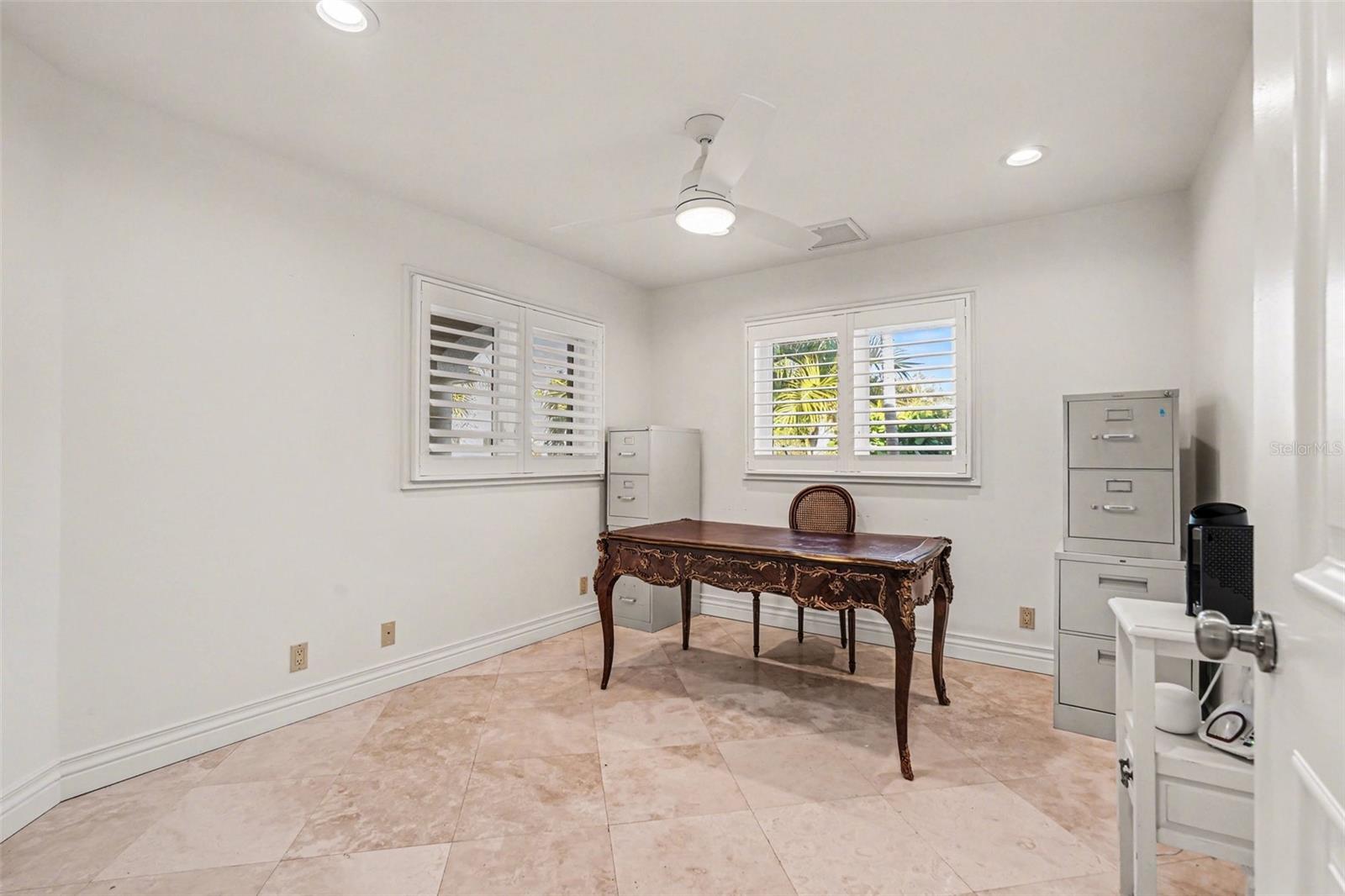 SANDS POINT - Residential