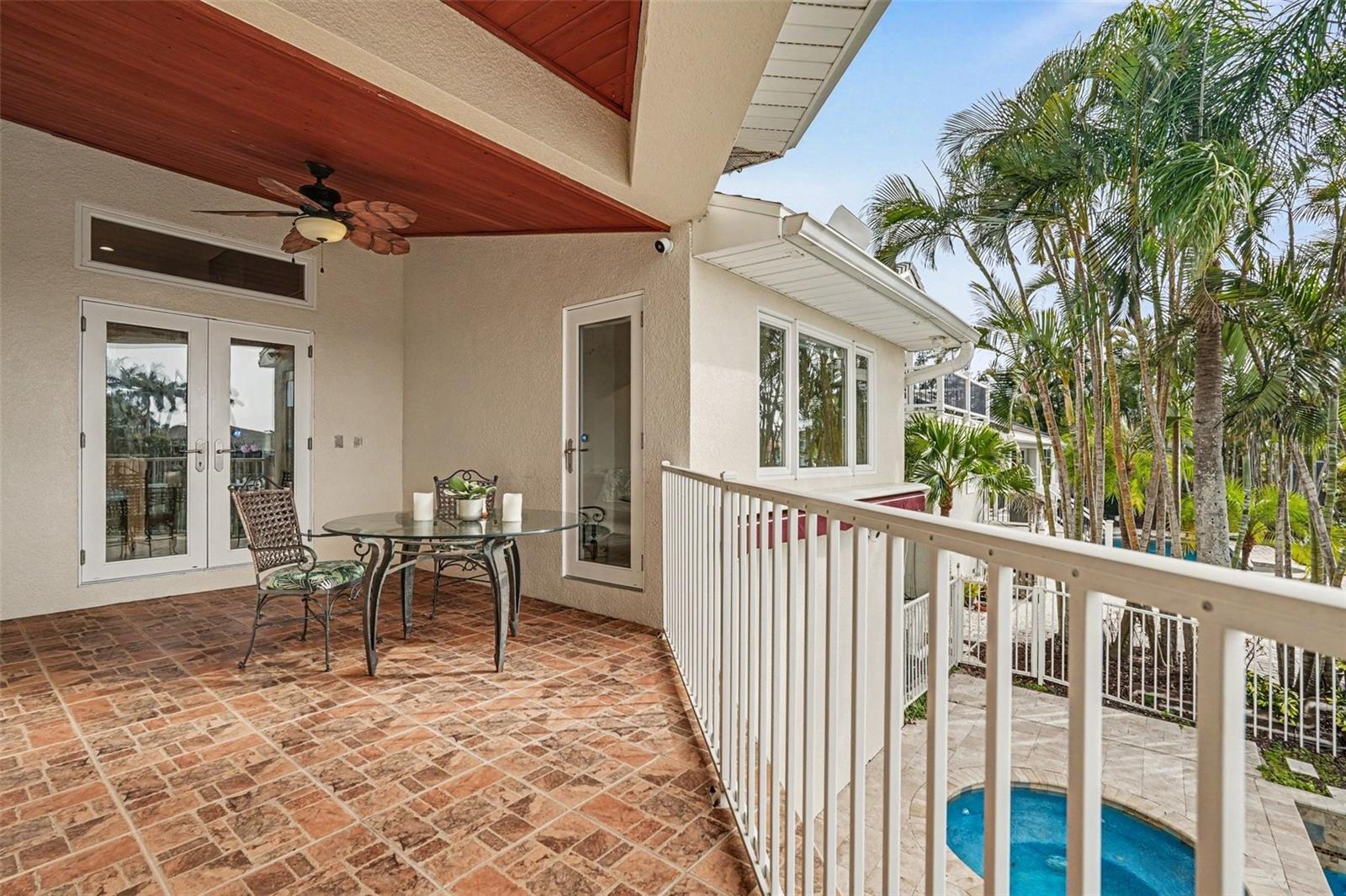 SANDS POINT - Residential