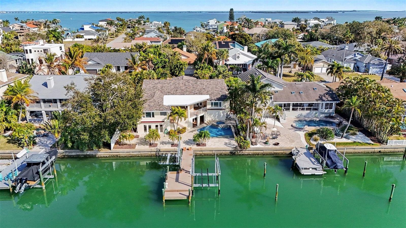 SANDS POINT - Residential