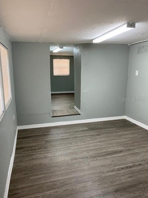 SHAMROCK HEIGHTS - Commercial Lease