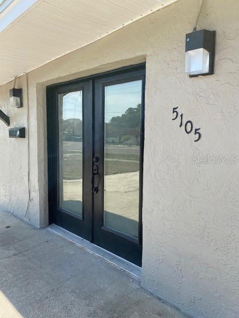 SHAMROCK HEIGHTS - Commercial Lease