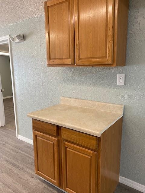 SHAMROCK HEIGHTS - Commercial Lease