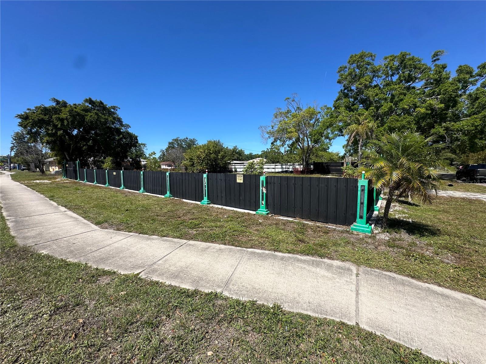 WASHINGTON TERRACE - Land