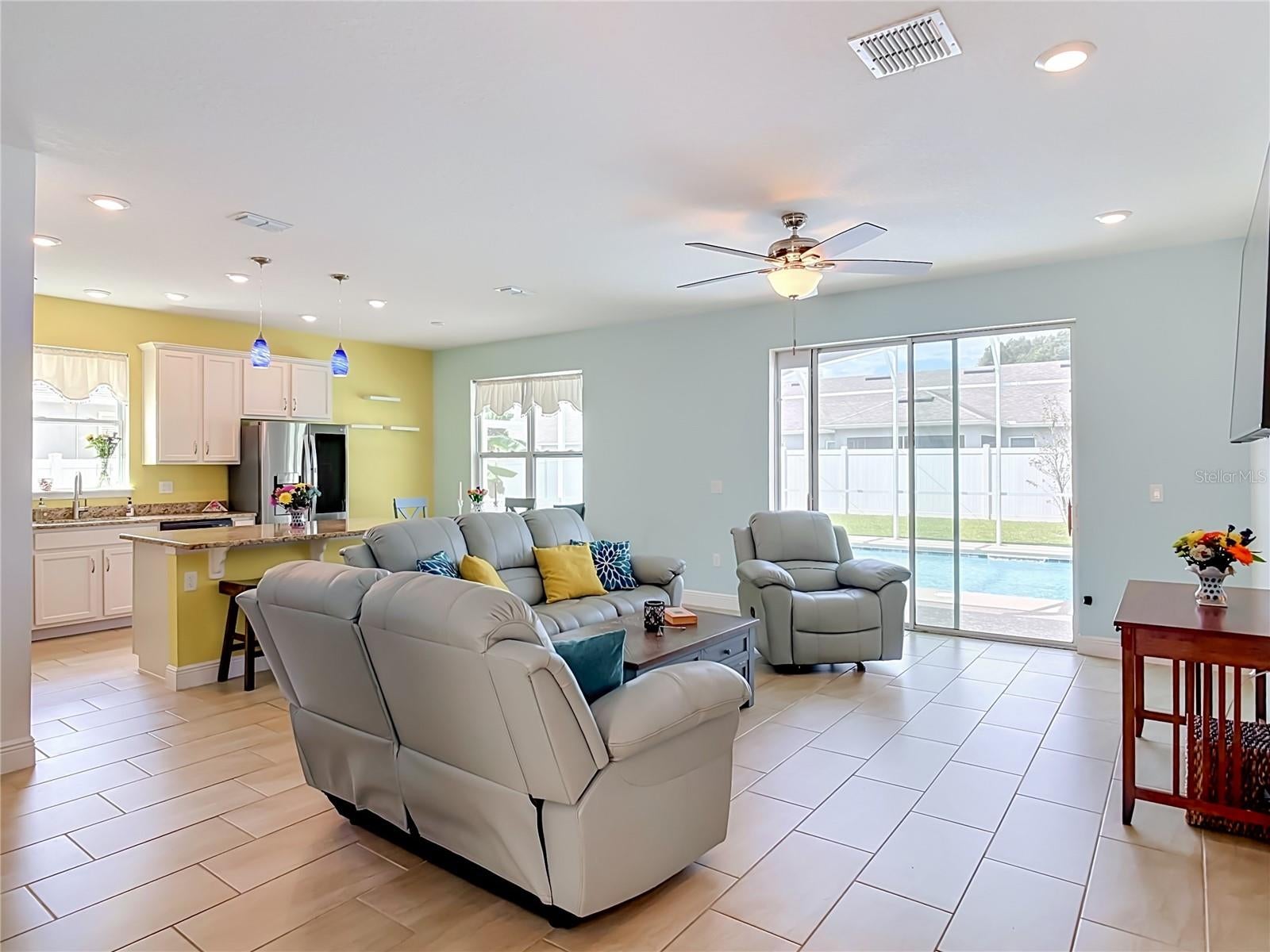 1611 LADY FERN TRL