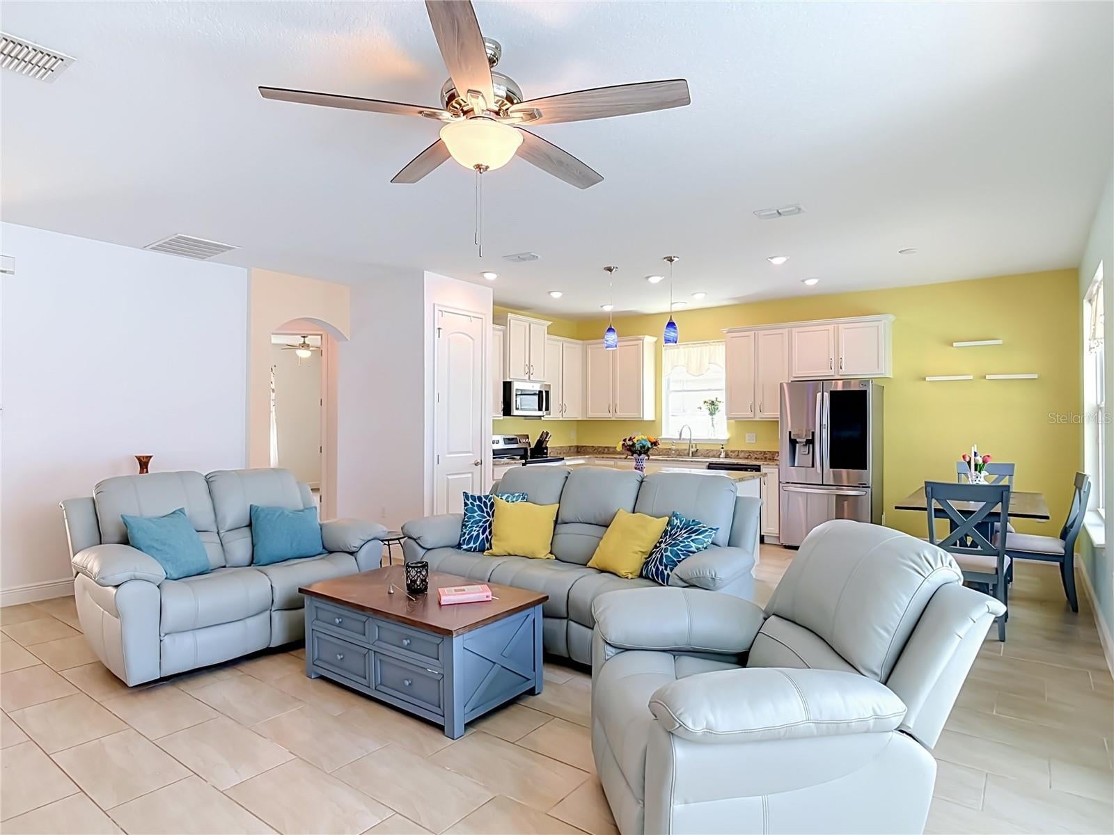 1611 LADY FERN TRL