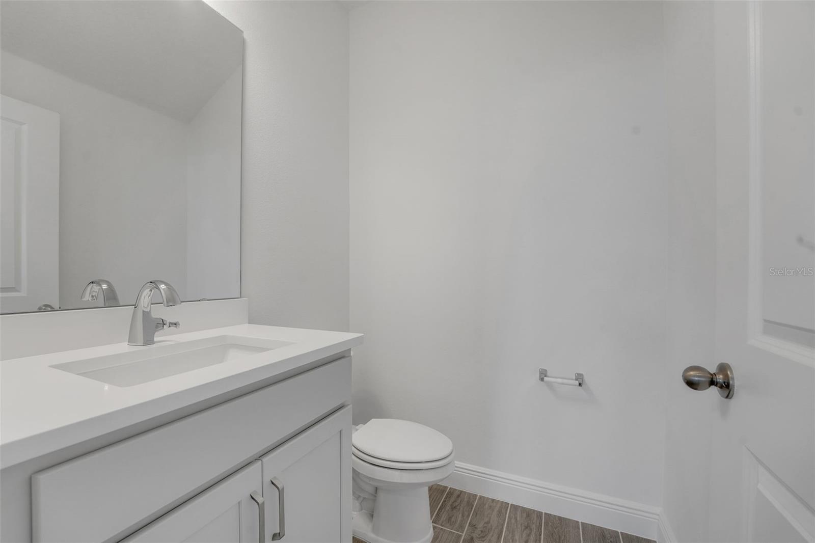 AVALON WOODS - Residential