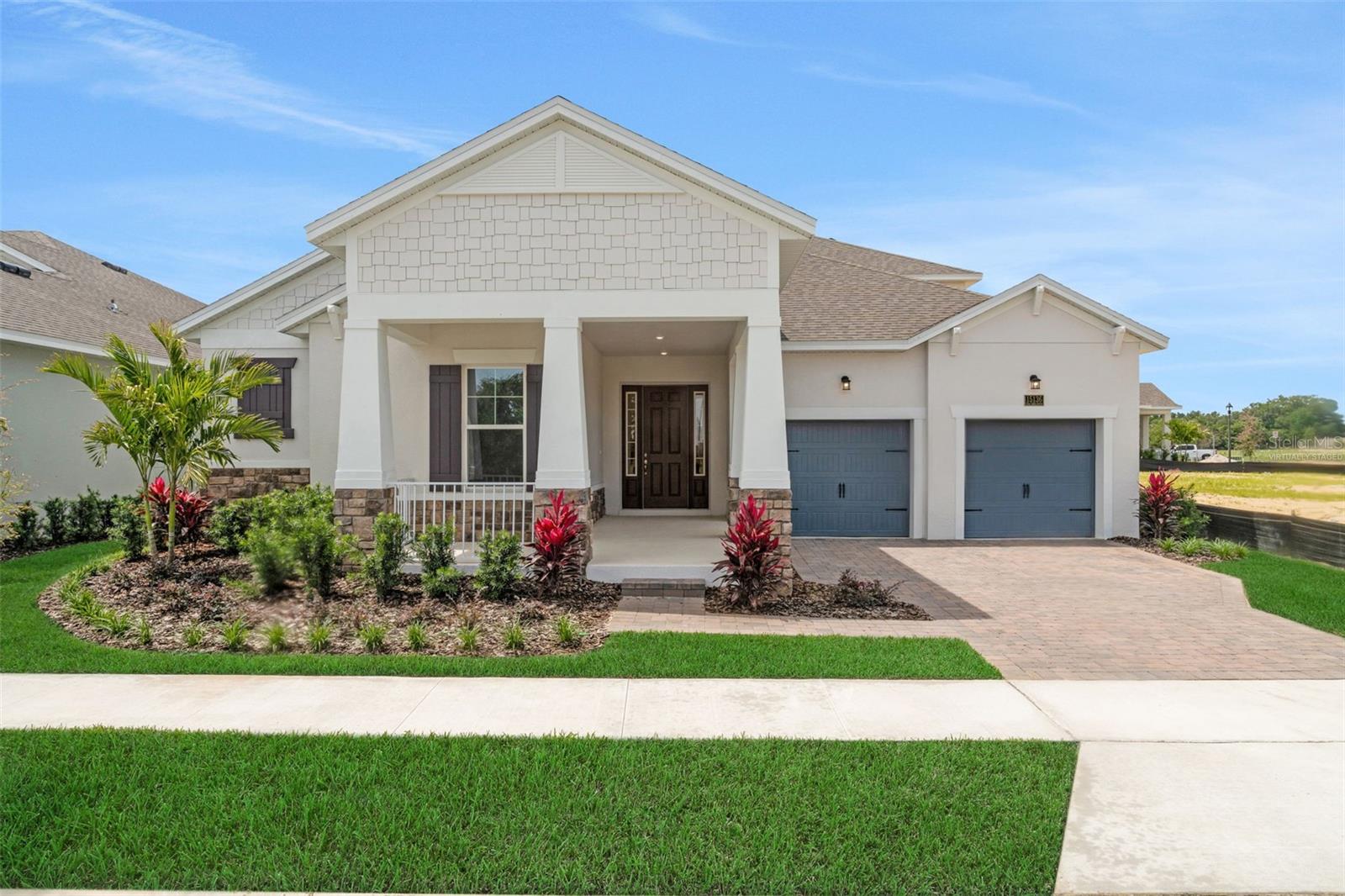 AVALON WOODS - Residential