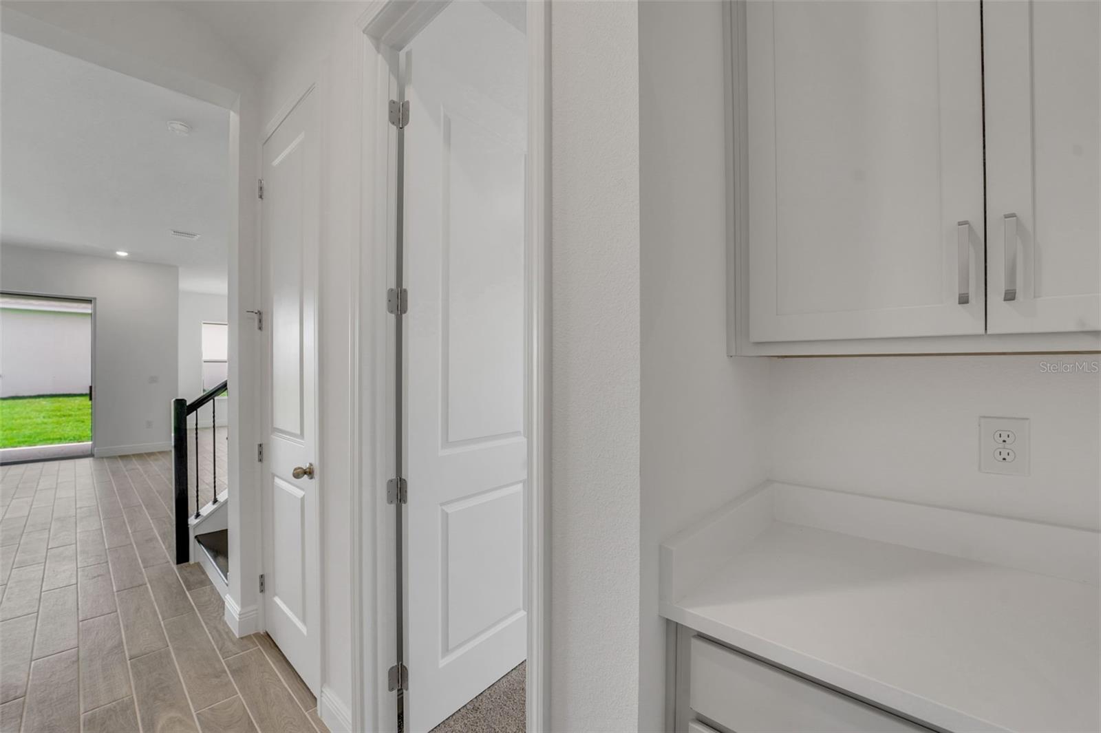 AVALON WOODS - Residential