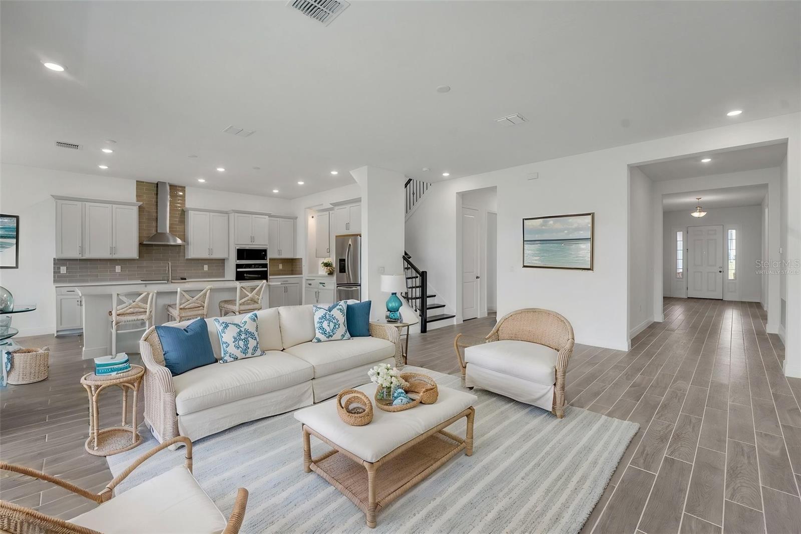 AVALON WOODS - Residential