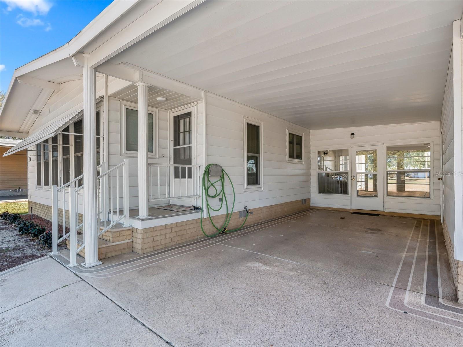 920 SAINT ANDREWS BOULEVARD