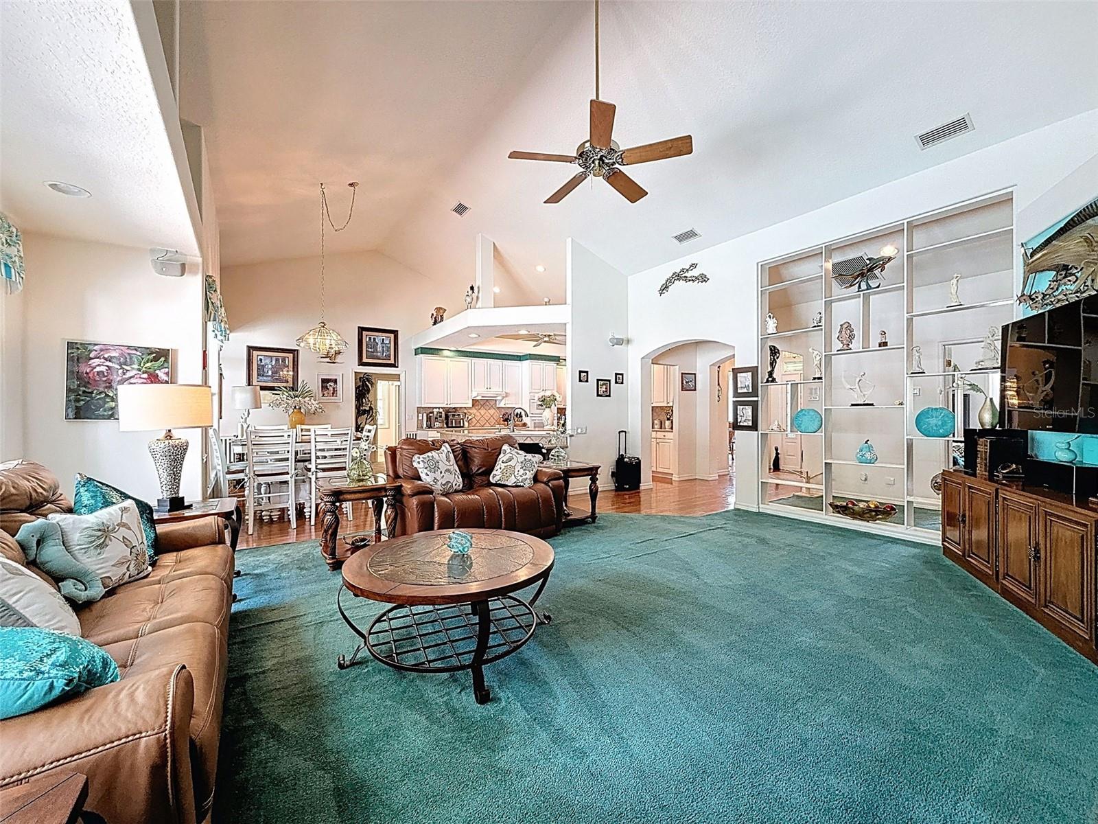 OAK LAKES RANCHETTES - Residential