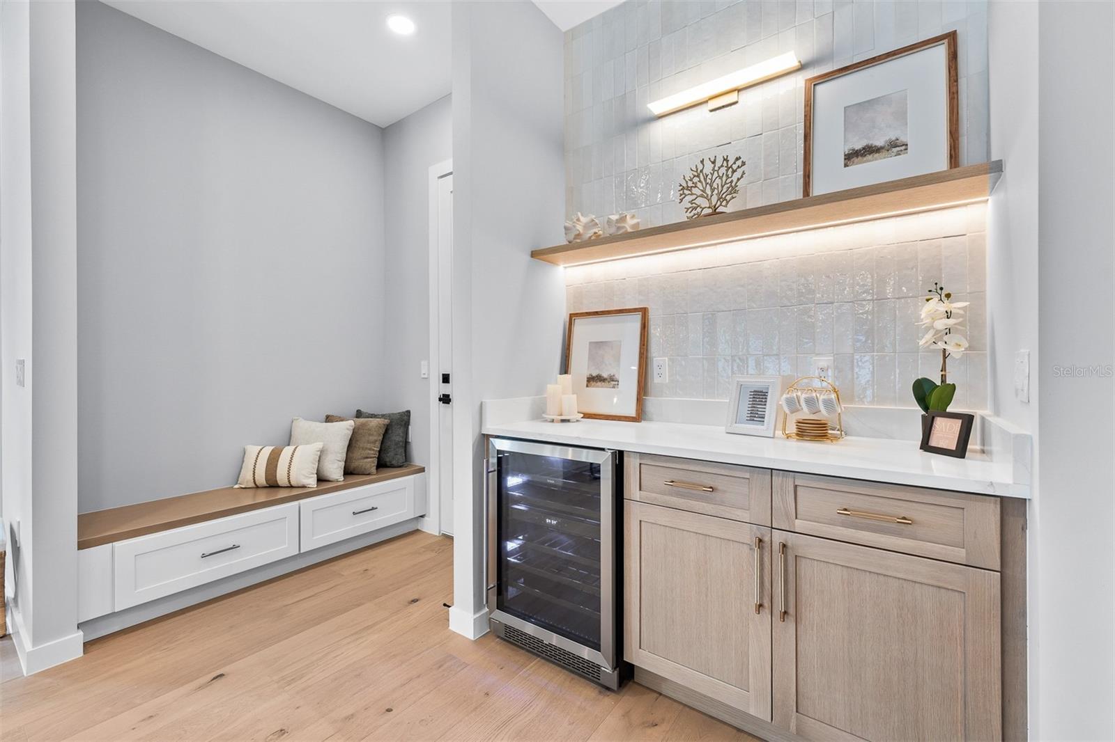 BONITA PARK - Residential