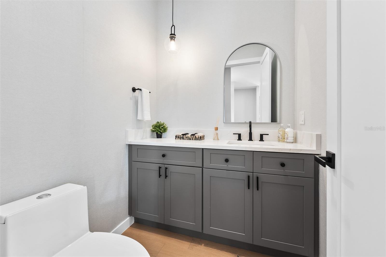 BONITA PARK - Residential