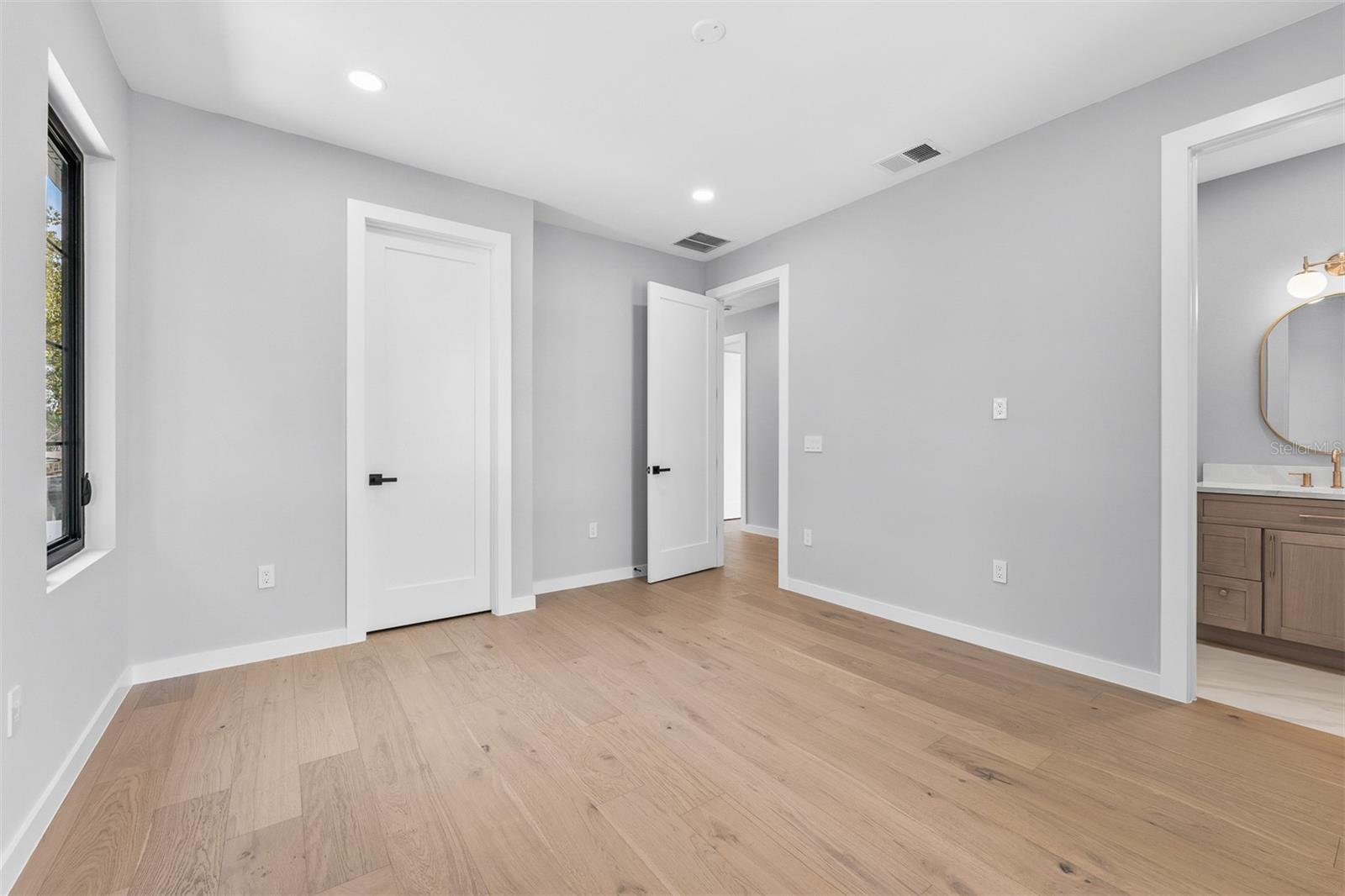 BONITA PARK - Residential