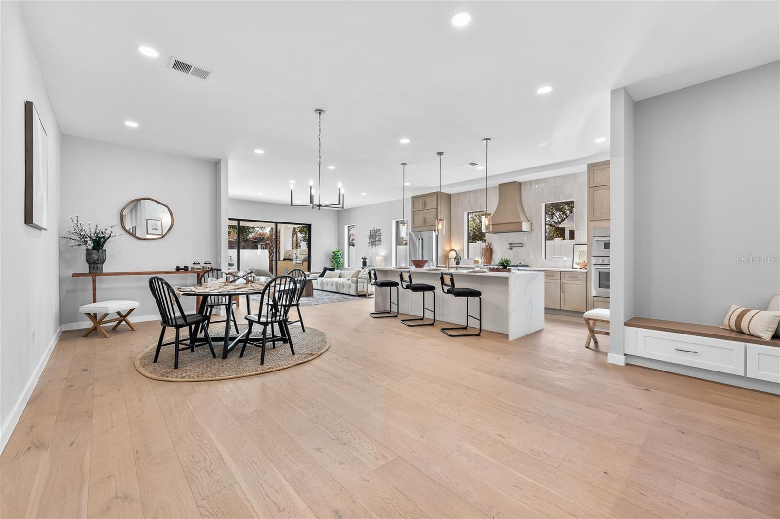 BONITA PARK - Residential