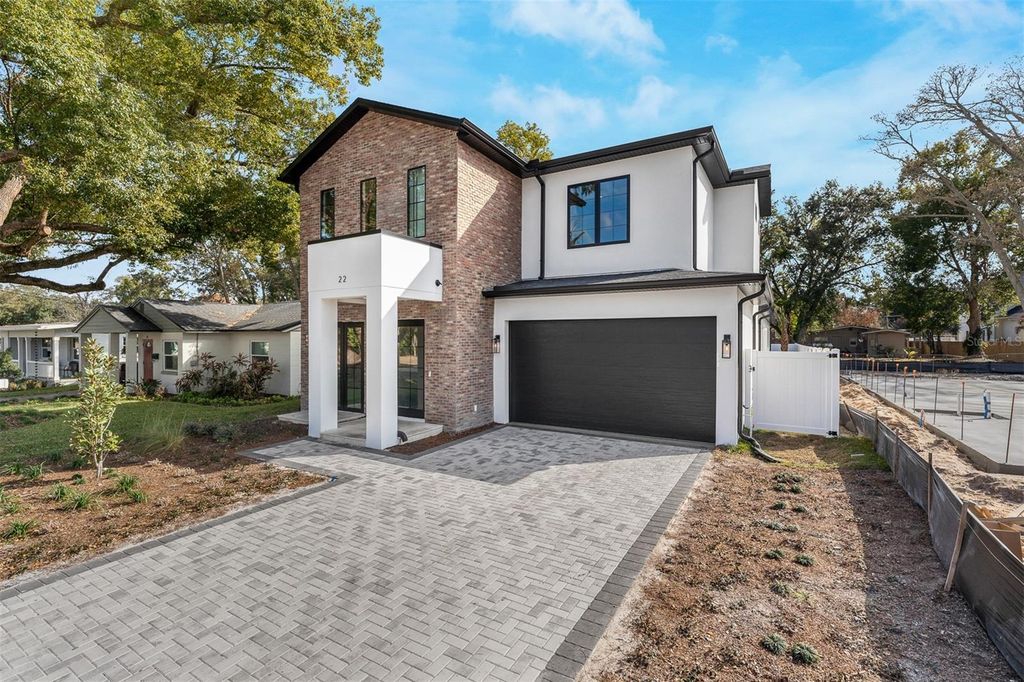 Photo of 22 E Steele Street, Orlando, FL 32804 (MLS # O6382604)