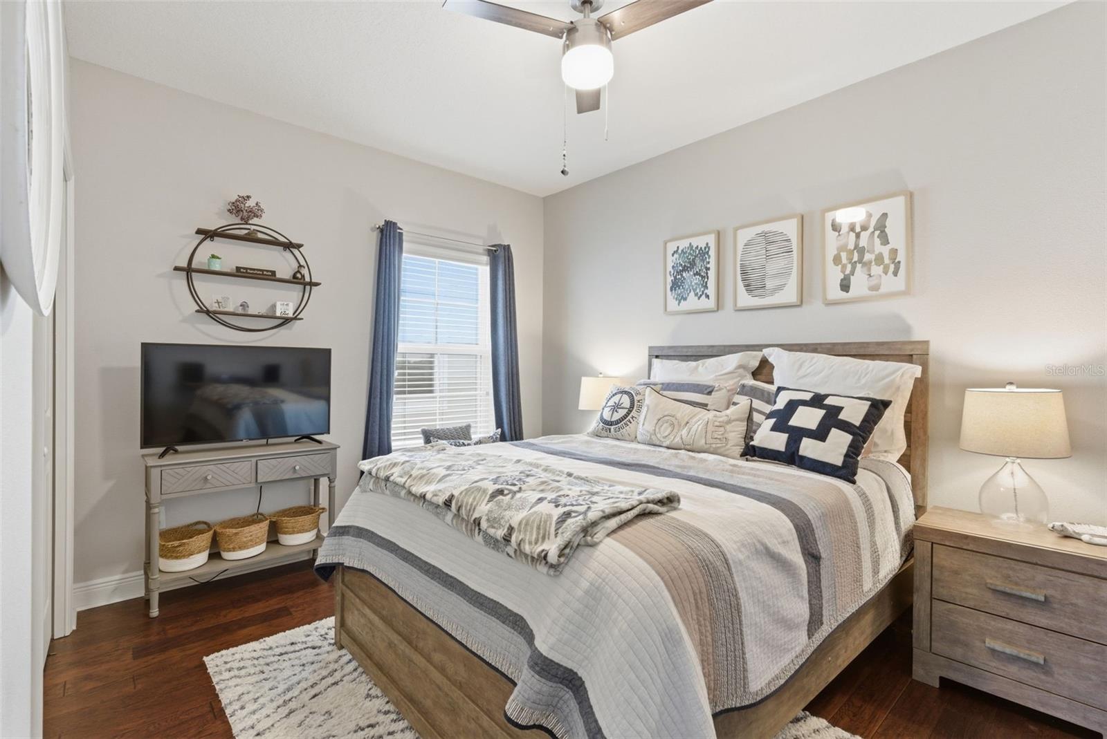 MIRABAY PARCELS 21 & 23 - Residential