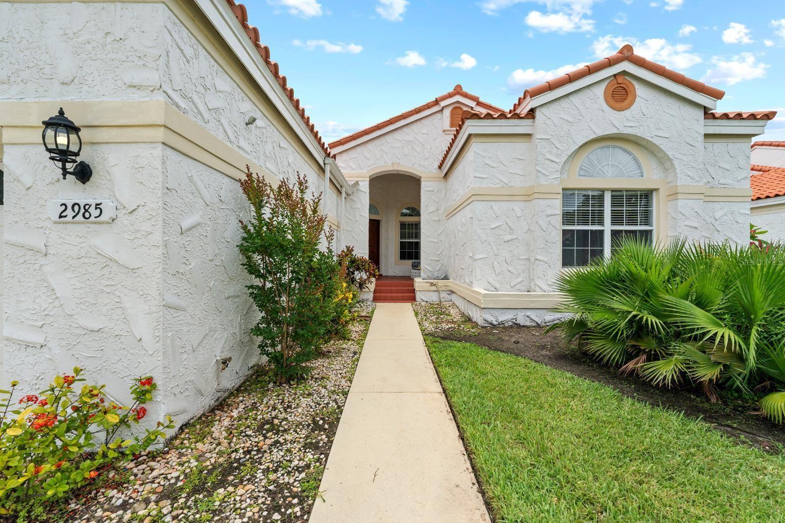 2985 LA CONCHA DRIVE