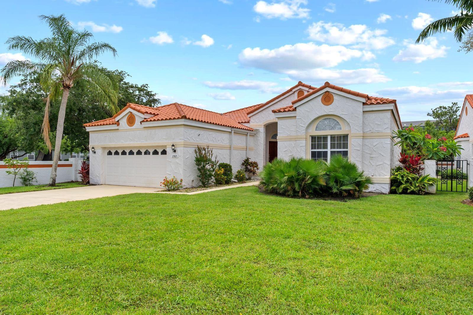 2985 LA CONCHA DRIVE
