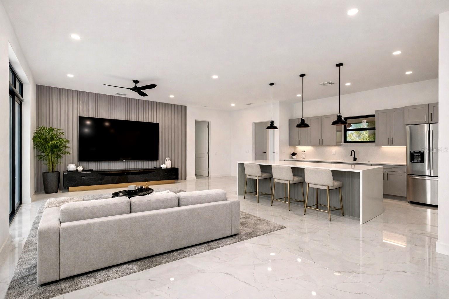 SOUTH GULF COVE - Residential