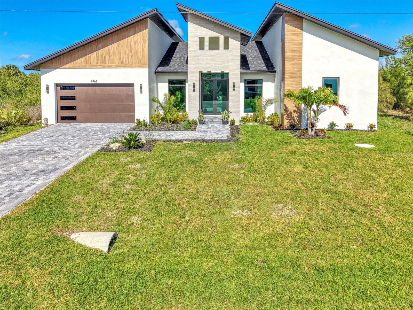 SOUTH GULF COVE - Residential