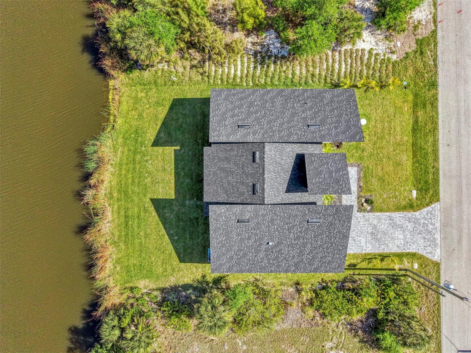 SOUTH GULF COVE - Residential